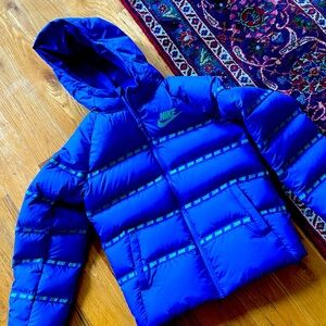 Nike coat for boys age 10-12